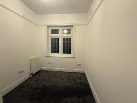 3 bedroom detached house to rent - Photo 2