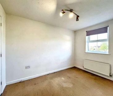 Burdock Close, Wymondham, NR18 - Photo 3