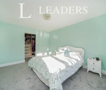 5 bedroom detached house to rent - Photo 6