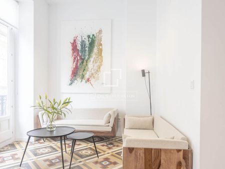 Excellent 3 Bedroom apartment for rent in La Seu, Valencia - Foto 2