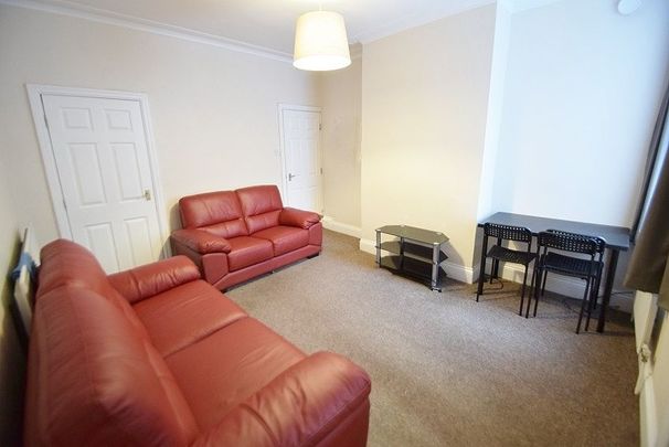 5 bedroom house share to rent - Photo 1