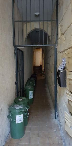 Location Appartement 1 pièce 38m² BORDEAUX 33800 - Photo 1