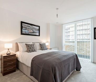 3 bedroom flat to rent - Photo 3