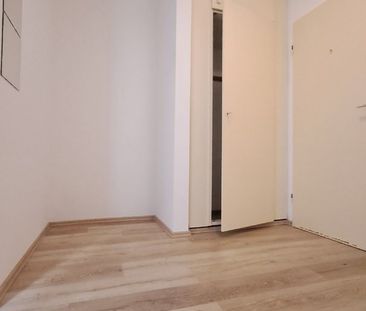 Dein Platz in der Stadt: Single-Apartment mit tollem Balkon in Elbe... - Foto 6