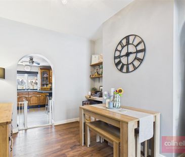 2 bedroom terraced house to rent - Photo 4