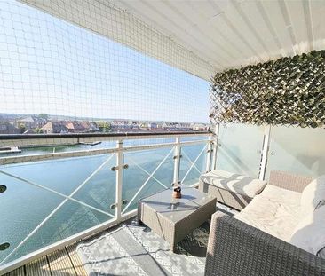 Golden Gate Way, Eastbourne, BN23 - Photo 1