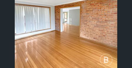 MAGNIFICENT TWO-STOREY HOUSE IN BLACK HILL - Photo 3