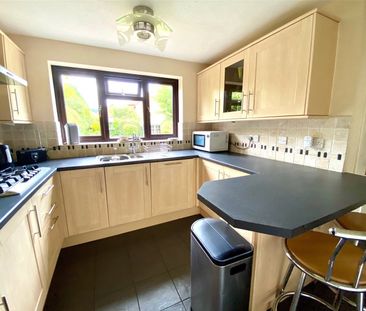 Brutton Way, Chard, Somerset, TA20 - Photo 5