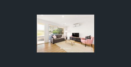 Family Living Made Easy - Photo 2