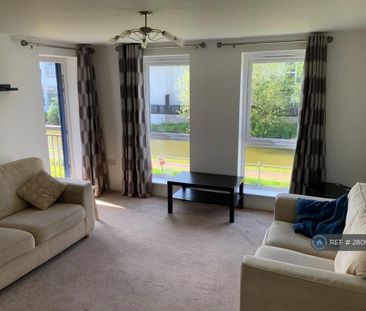 2 bedroom flat to rent - Photo 6