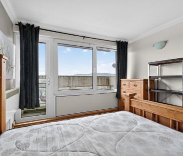 Moveen House, Moveen House, Belfast, BT10 0EF - Photo 2