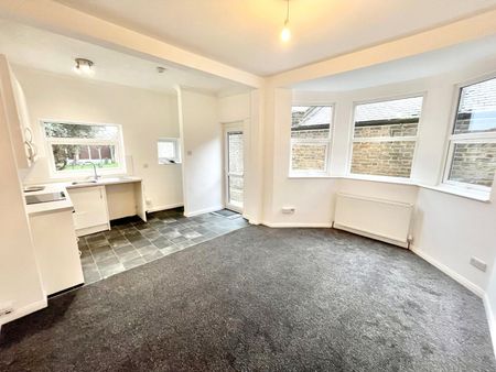 Ilfracombe Road, Southend-on-Sea, Essex, SS2 4PB - Photo 5