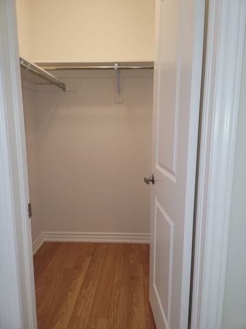 For Lease - 20 Knotsberry Circle Unit# 7, Brampton, Ontario - Photo 3