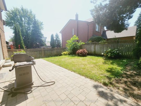 Detached Home For Lease | E9237552 - Photo 1