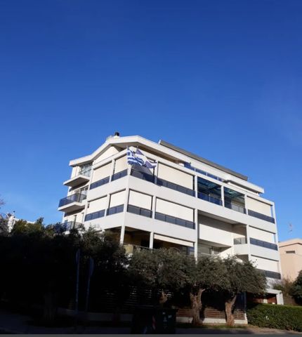 Ενοικιάζεται πολυτελή μεζονέτα με πισίνα, τζάκι και πάρκινγκ Κάτω Γλυφάδα Αθήνα - Photo 2