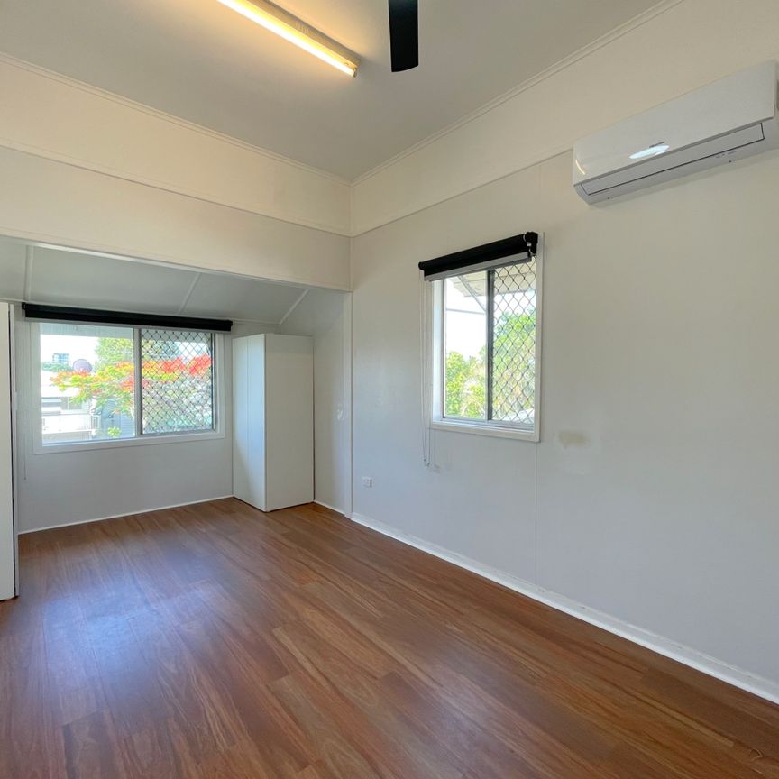 Charming, Breezy Home with City Glimpses! - Photo 1