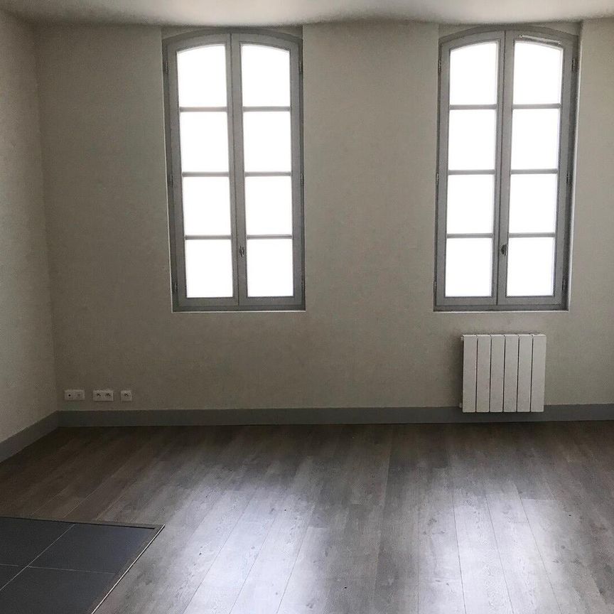 location Appartement T2 DE 42.5m² À AVIGNON - Photo 1