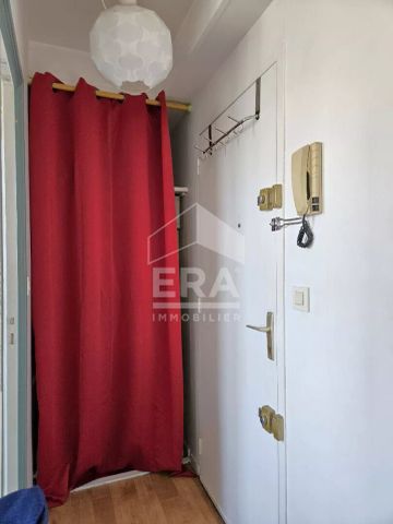 Grand studio meublé dans une rue calme au centre de Rouen - Photo 3