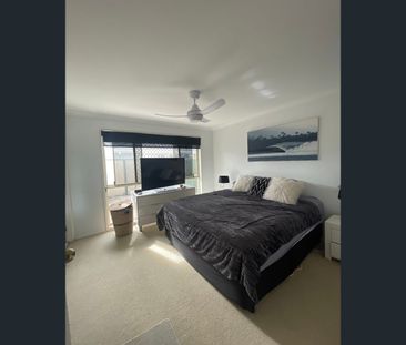 9 Monarch Place, Burleigh Waters, Qld 4220 - Photo 1