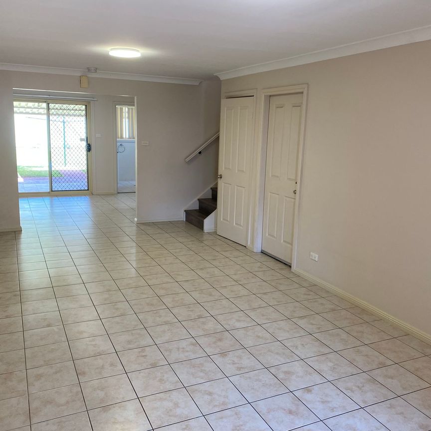 Fairfield Heights, 2165, Fairfield Heights Nsw - Photo 1