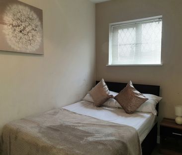 Room in a Shared House, Clifton Mount, S65 - Photo 5