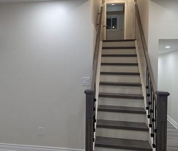 For Lease - 187 Crossland Gate Unit# Lower, Newmarket, Ontario - Photo 6