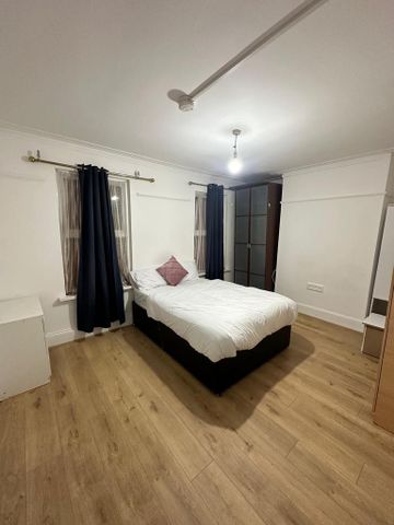 7 bedroom house share to rent - Photo 3