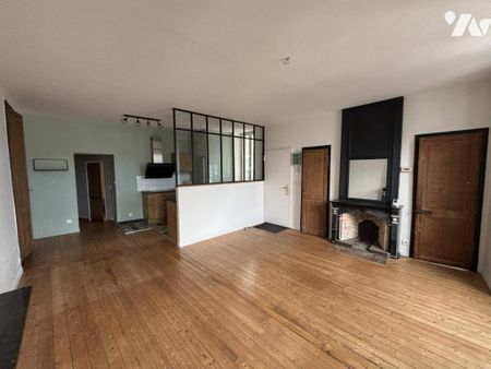 A LOUER A LAVAL CENTRE VILLE RIVE DROITE - Photo 2