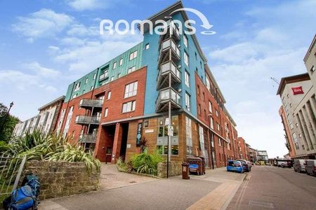 Ratcliffe Court, Sweetman Place, Bristol, BS2 - Photo 4