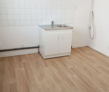Appartement Brest 1 pièce(s) 29.49 m2 - Photo 3