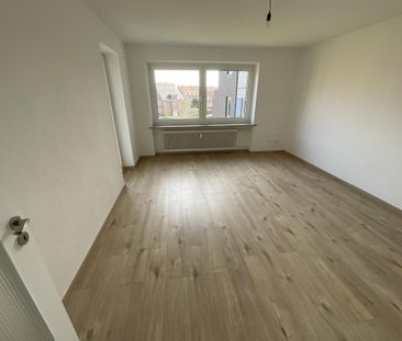 Demnächst frei! 4-Zimmer-Wohnung in Wilhelmshaven Heppens - Photo 1