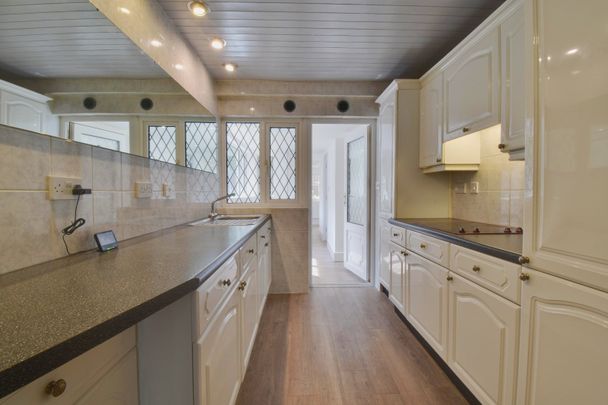 2 bedroom house to rent - Photo 1