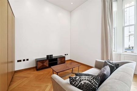 An excellent two bedroom flat offered furnished with use of pool and spa facilities. - Photo 3