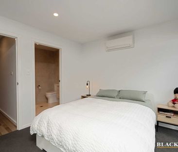 Centrally Located Executive Townhouse - Photo 5