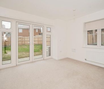 3 bedroom house to rent Mason Close, St. Leonards-on-Sea, East Suss... - Photo 2