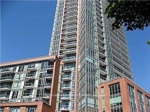 Vu Condos & Lofts #N903 - Photo 1