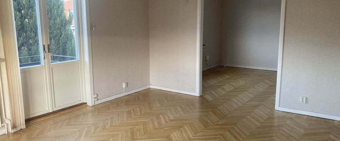 Helenius gata, Skövde - Photo 1