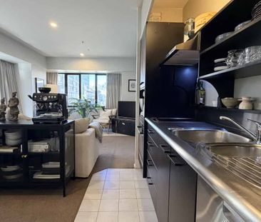 Bright & cosy 1 bedroom home in central location - Photo 5