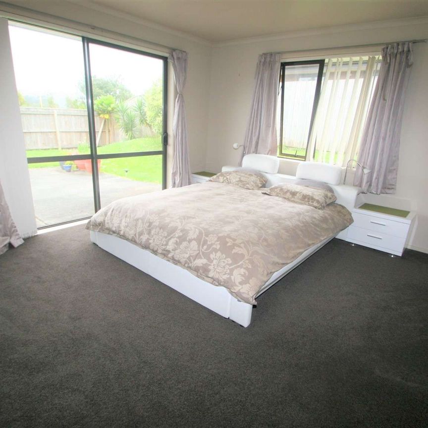 4 Bedrooms, Greenhithe - Photo 1