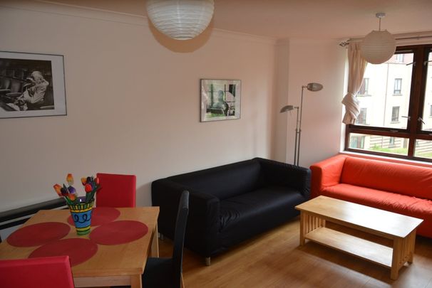2 Bed Flat, Milnpark Gardens, G41 - Photo 1