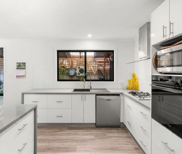 FOUR BEDROOM HOME - Photo 2