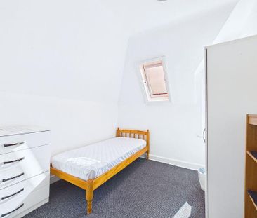 1 bedroom house of multiple occupation to rent - Photo 2