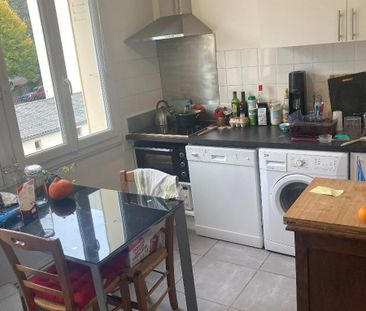 Location Appartement 4 pièces 73m² AUBENAS 07200 - Photo 4