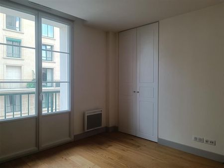 Location Appartement 3 pièces 64m² CAEN 14000 - Photo 5