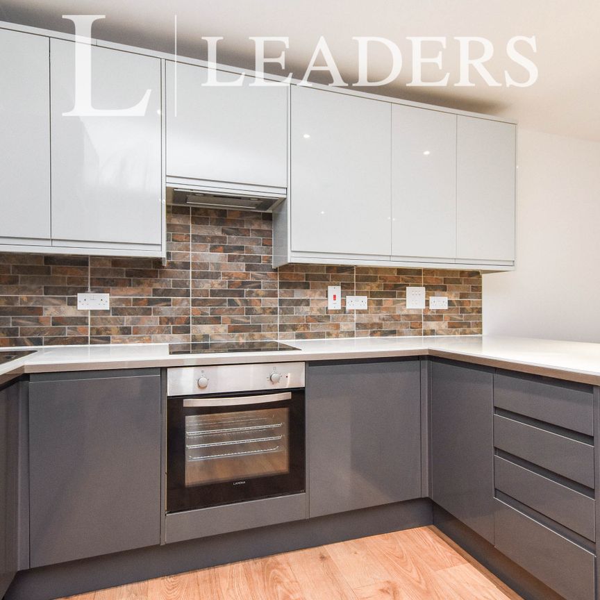 2 bedroom semi-detached to rent Eastfield Stables, Elsenham, CM24 - Photo 1