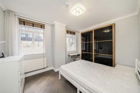 3 bedroom flat to rent - Photo 4