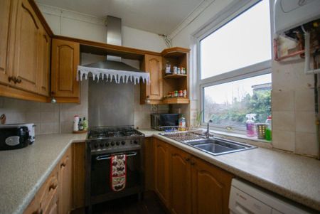 2 bedroom terraced house to rent - Photo 5