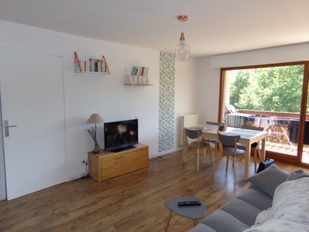 CHAMBERY LE VIEUX T2 AVEC TERRASSE ET GARAGE – ref 380 - Photo 3