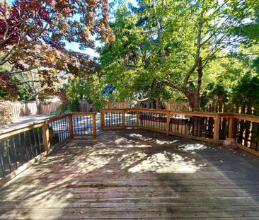 For Lease - 1369 Mapleridge Crescent, Oakville, Ontario - Photo 1