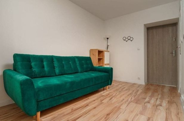 Do wynajęcia kawalerka, ul. Odrowążów38, Chorzów 20 m² - Photo 1